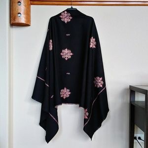 100% Wool Hand Embroidered Sozni Shawl Scarf Wrap